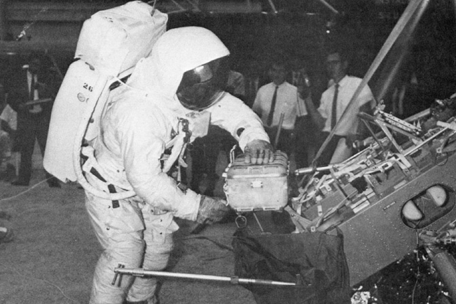 nasa sample containment bag